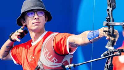 Türkiye’nin en başarılı okçularından Mete Gazoz, Avrupa Salon Okçuluk Şampiyonası’nda
