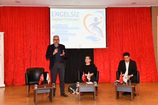 Çiğli Belediyesi tarafından düzenlenen Engelsiz Yaşam Forumu’nda engelli bireylerin hakları,