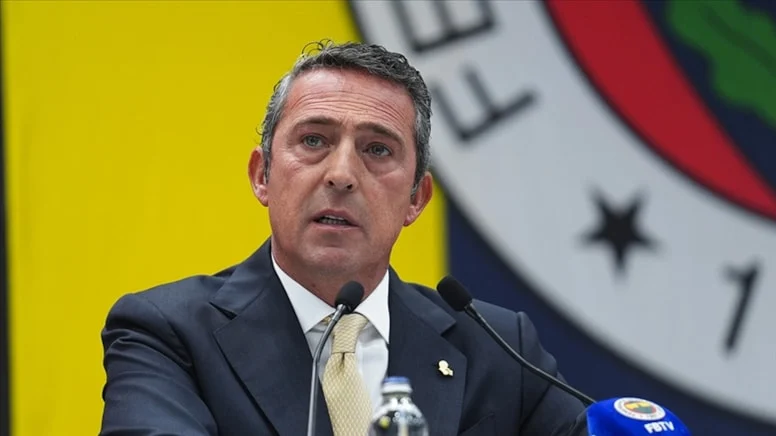Fenerbahçe Yüksek Divan Kurulu Toplantısı'nda açıklamalarda bulunan Başkanı Ali Koç,