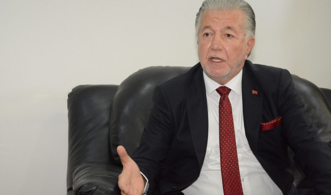 BAŞKAN ATA ESNAFI UYARDI, İŞ GÜVENLİĞİ CEZALARI AĞIR, EKSİKLERİNİZİ TAMAMLAYIN Yeni yıl ile birlikte binlerce küçük işletmeye iş güvenliği uzmanı