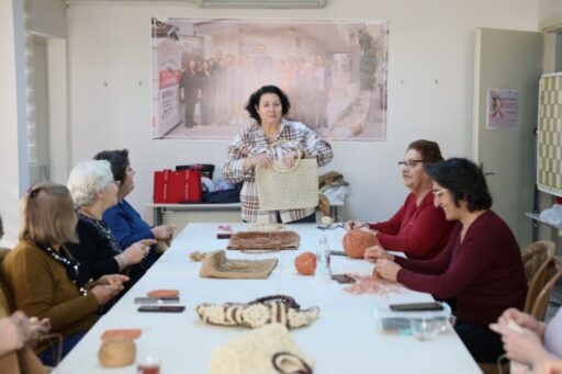 Güçlü kadın, güçlü aile anlayışıyla hizmet veren Balçova Belediyesi’nin semt