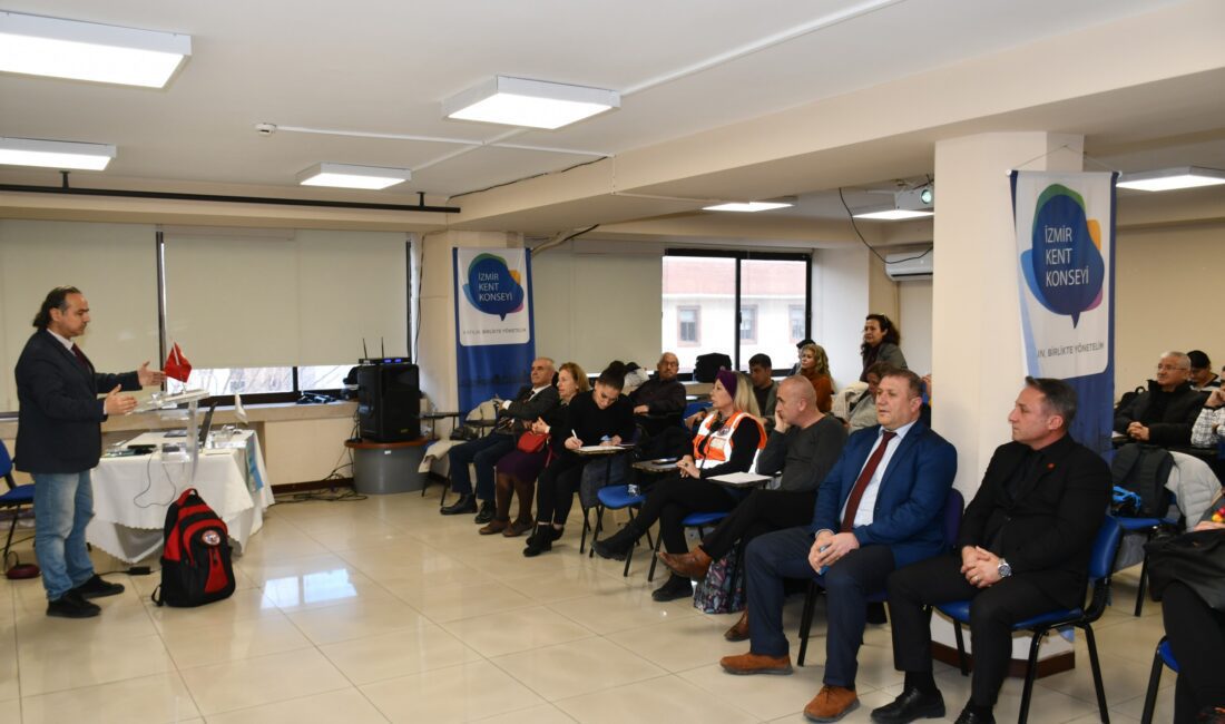 BUCA’NIN SÜPER MUHTARI ERKAN GÜNEŞ, İZMİR KENT KONSEYİNE ADAY Muhtar Erkan Güneş, İzmir Kent Konseyi seçimli genel kurulunda YÜRÜTME KURULUNA