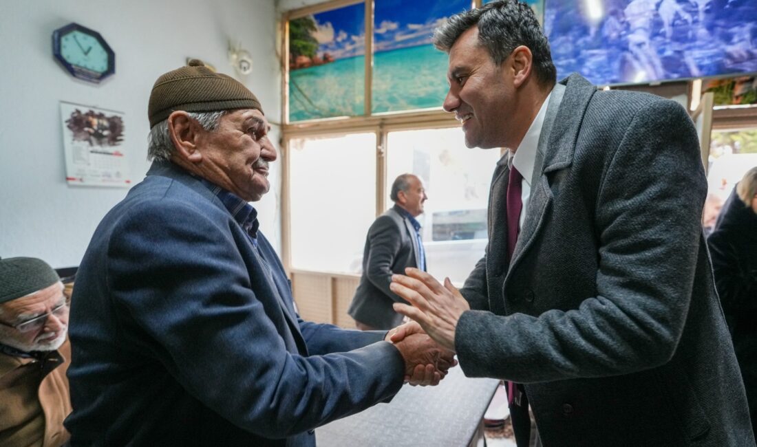 Manisa Büyükşehir Belediye Başkanı Mimar Ferdi Zeyrek, Sevgililer Günü dolayısıyla