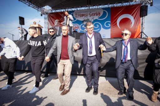 İzmir Büyükşehir Belediye Başkanı Dr. Cemil Tugay, Ege Karadeniz Dernekleri