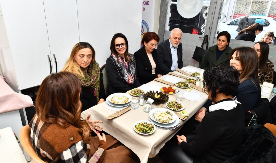 İzmirli belediye başkanlarının eşleri, İzmir Büyükşehir Belediye Başkanı Dr. Cemil