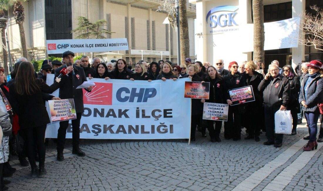 CHP Konak ilçe başkanlığı yaptığı Basın açıklamasında ülke de yaşanan