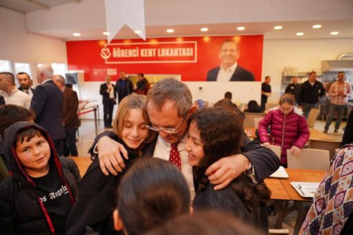 Başkan Mesut Ergin; Çocuklarımız eğitimlerinden geri kalmasın, okula aç gitmesin,