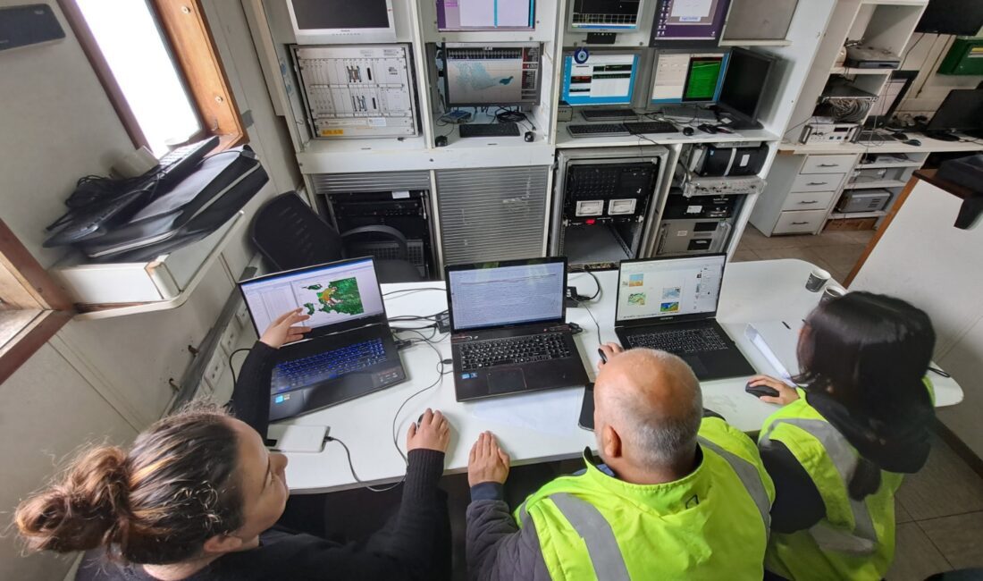 Ege denizinde ki depremlerin haftalarca sürebileceğini ve özellikle Güney Ege