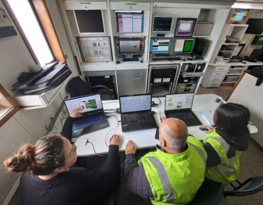 Ege denizinde ki depremlerin haftalarca sürebileceğini ve özellikle Güney Ege