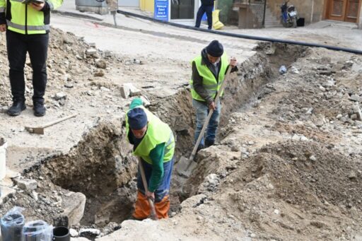 MASKİ) Genel Müdürü Talat Postacı, Demirci ilçe merkezinde sürdürülen alt