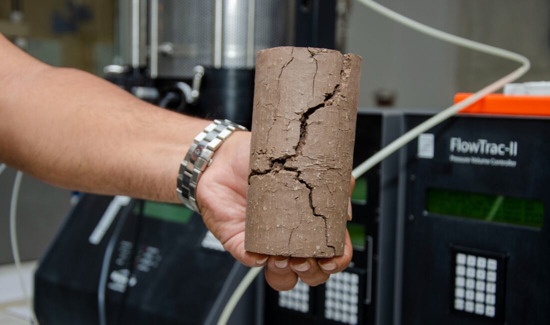 İzmir Büyükşehir Belediyesi kenti olası depremlere karşı dirençli hale getirmek