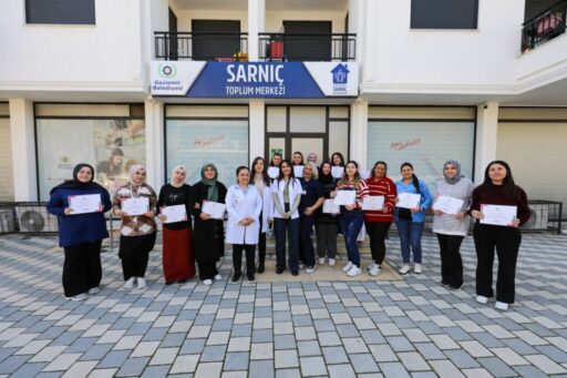 Gaziemir Belediyesi’nin, anne adaylarının sağlıklı bir hamilelik geçirmeleri, hamilelikte ve