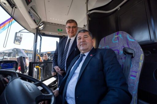 İZTAŞIT Bayındır’da yola çıktı