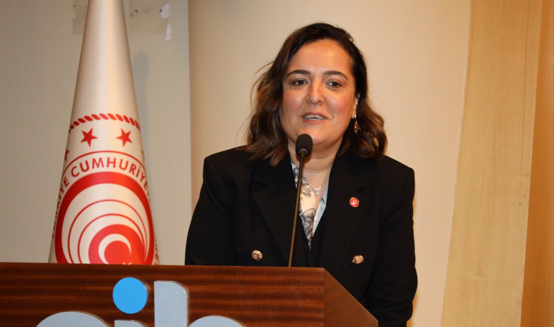 TOBB İzmir Kadın Girişimciler Kurulu (KGK) kadın girişimcilerin ihracattaki yerinin