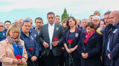 Karabağlar Belediyesi’nin kurucu Başkanı Kasım Sıtkı Kürüm, vefatının ikinci yıl