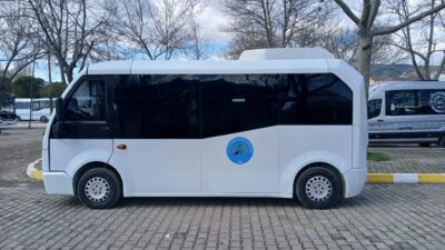 Muğla Büyükşehir Belediyesi ulaşım hizmetlerinde kullanılmak üzere
deprem bölgesinde bulunan belediyelere