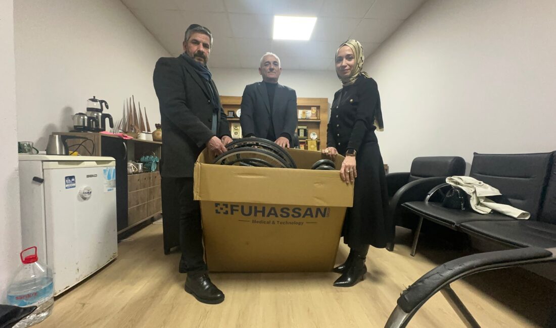 Ak Parti Karşıyaka ilçe başkanlığı, Örnekköy mahallesinde dayanışma ruhu ile