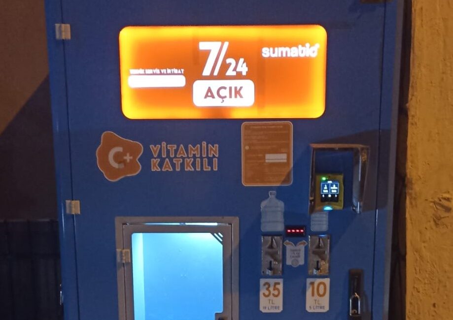 İzmir'de Sumatik cihazları ile vatandaş'a para ile çeşme suyu mu