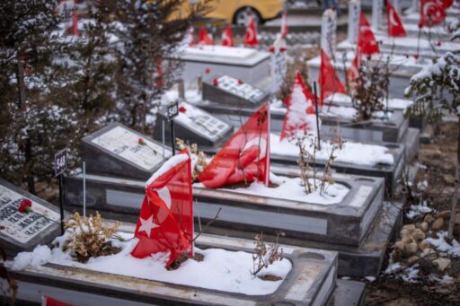CHP Malatya İl Başkanlığı’nı ziyaret eden Başkan Tugay “Bilin ki