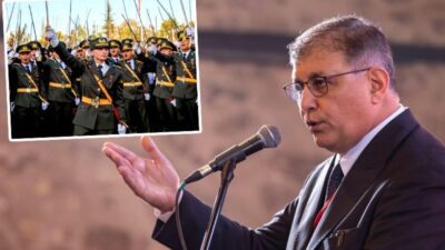 İzmir Büyükşehir Belediye Başkanı Dr. Cemil Tugay, mezuniyet töreninden sonra