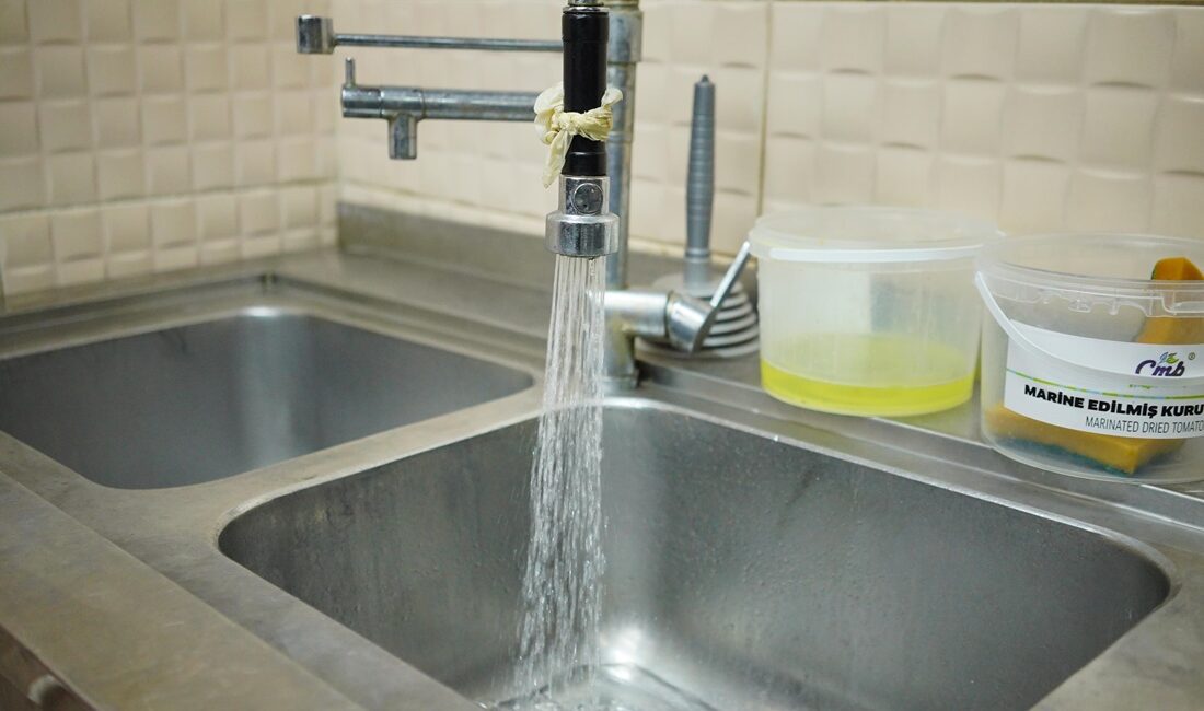 Ayvalık’ta yoğun olarak kullanılan yağların kanalizasyon şebekesine ulaşarak çevre sorunlarına