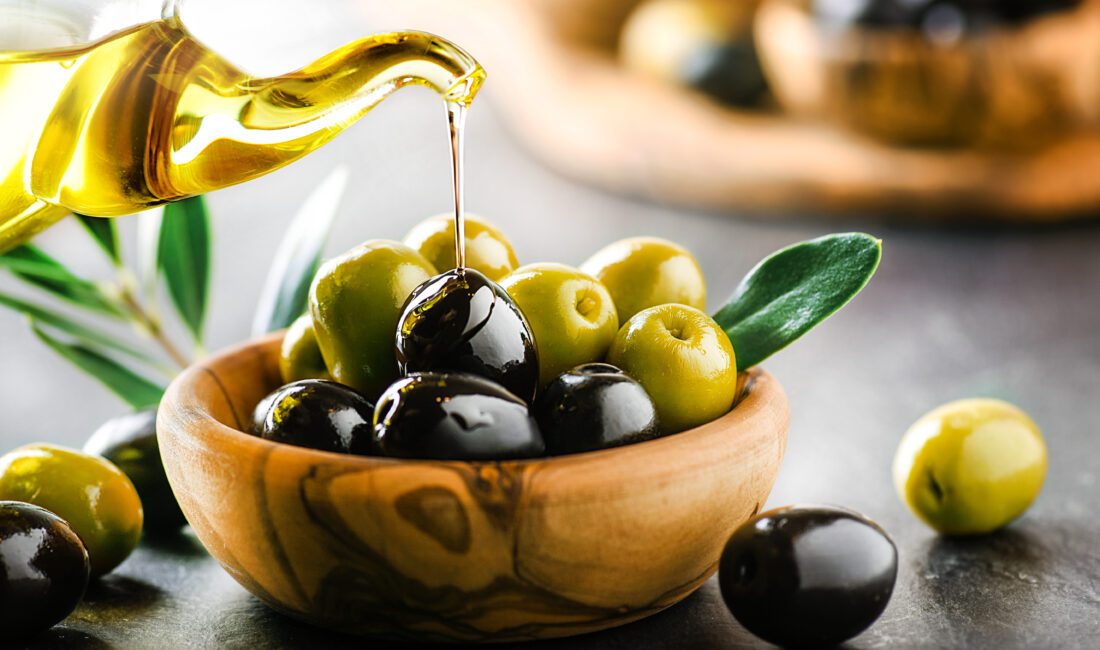 Zeytin ve zeytinyağı sektöründe; sofralık zeytin ve sıkım ünitesi olan zeytinyağı