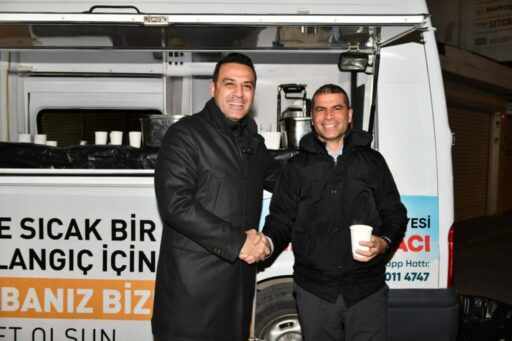 Soğuk kış günlerinde vatandaşların içini ısıtan bir uygulamaya imza atan