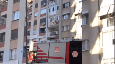 İzmir’in Bayraklı ilçesi Haşim İşcan Caddesi’nde bulunan bir evde yangın