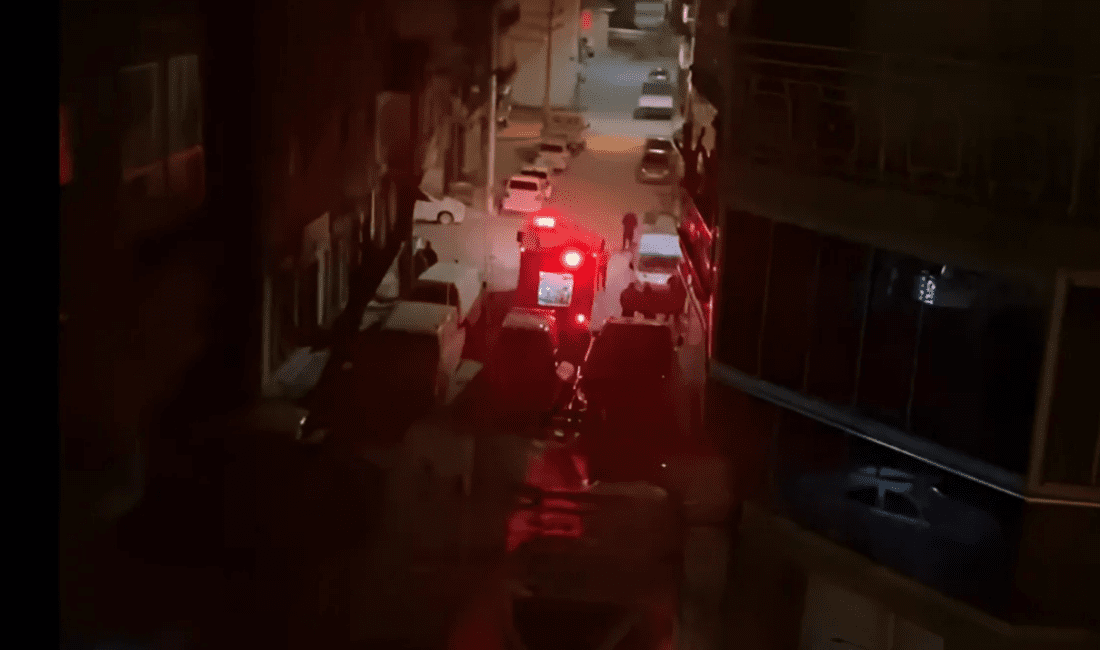 İzmir’in Bornova ilçesi Yeşilova Mahallesi 4174 Sokak’ta bulunan bir çay