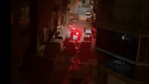 İzmir’in Bornova ilçesi Yeşilova Mahallesi 4174 Sokak’ta bulunan bir çay