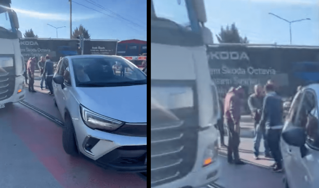 İzmir!in Çiğli ilçesi Organize Sanayi Bölgesi mevkinde bulunan bir kavşakta