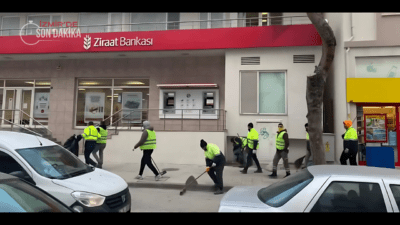 Dikili Belediyesi Temizlik İşleri Müdürlüğü ekipleri, ilçede çevre temizliğine yönelik