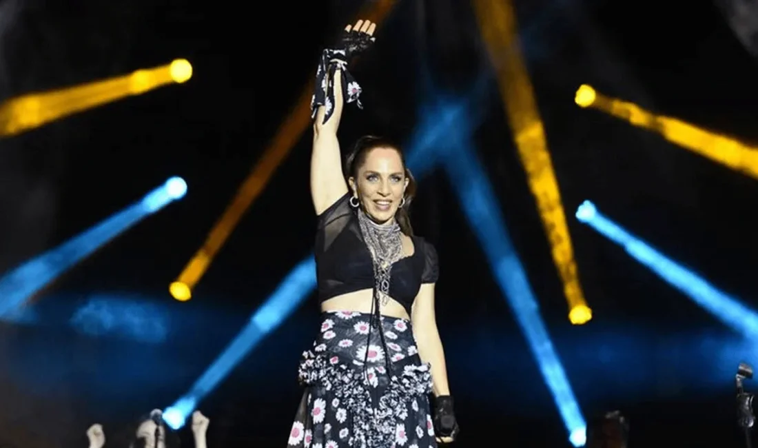 Türkçe Pop müziğin duayen isimlerinden Sertab Erener, Yokluğun Dokunmadı Bana