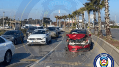 İzmir’in Konak ilçesi Mustafa Sahil Bulvarı, Hava Eğitim Komutanlığı önünde