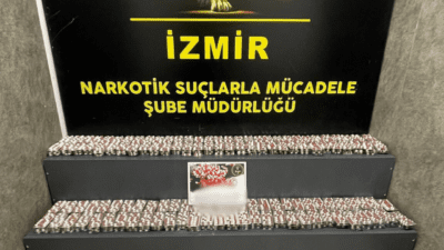 İzmir Narkotik Suçlarla Mücadele Şube Müdürlüğü ekipleri, Bornova ilçesinde torbacı