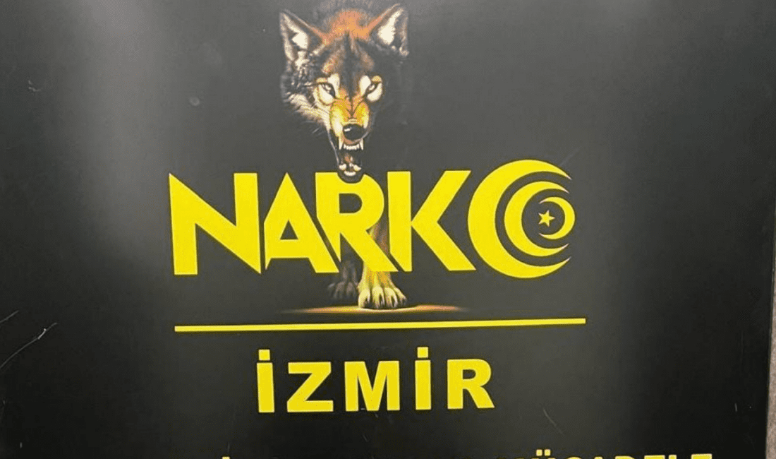 İzmir’in Karabağlar ilçesinde sokak satıcılarına yönelik başarılı bir operasyon gerçekleştirildi.