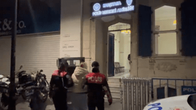 İzmir’deki Karşıyaka ilçesinde, dolandırıcılık suçundan 35 yıl 4 ay kesinleşmiş