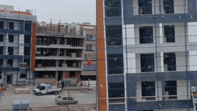 Manisa’nın Muradiye ilçesinde kar yağışı etkisini göstermeye başladı. İlçe sakinleri,