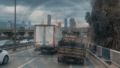 Mürselpaşa Bulvarı üzerinde meydana gelen bir araç arızası, trafikte önemli