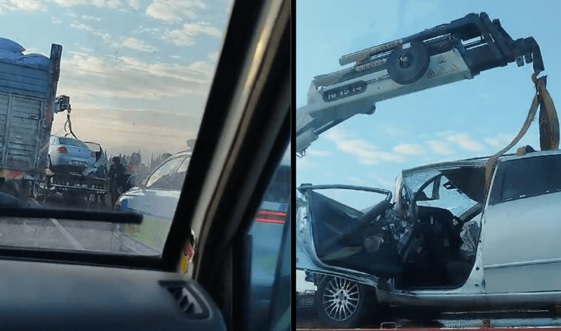 İzmir’in Selçuk ilçesinde iki aracın karıştığı trafik kazası meydana geldi.