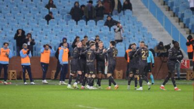 Trabzonspor, Trendyol Süper Lig’in 25. haftasında Gaziantep FK’yi ağırladığı maçta