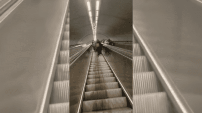 İhbar hattımıza gelen ihbara göre, Üçyol Metro İstasyonu’ndaki yürüyen merdivenlerin