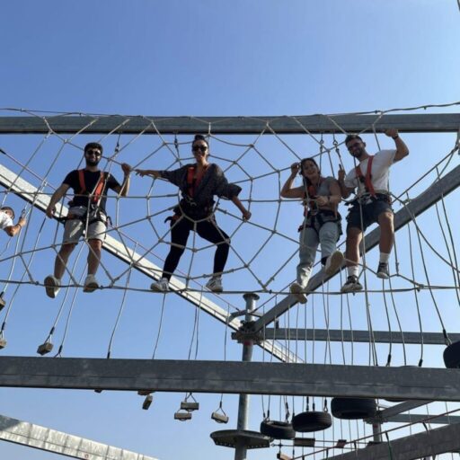 İzmir Büyükşehir Belediyesi, Bornova'da bulunan Macera Park'ta "Gençlik Parkuru" günlerini