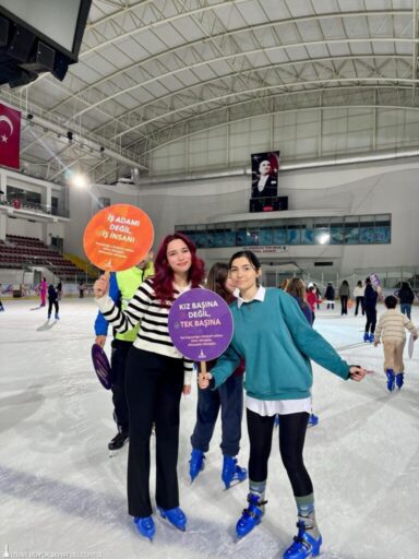 İzmir Büyükşehir Belediyesi tarafından, “Azmiyle Hırsıyla Başarısıyla Kadın Her Yerde”