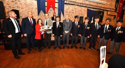 İzmir Büyükşehir Belediyesi’nin şehit yakınları, gaziler ve aileleri için düzenlediği