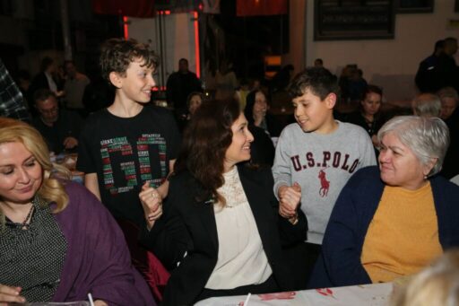 Karşıyaka Belediyesi, Ramazan ayının başından bu yana 7 farklı mahallede