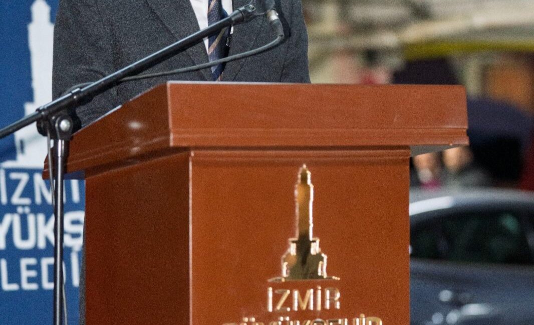 İzmir Büyükşehir Belediyesi, ramazan ayı nedeniyle her akşam bir ilçede