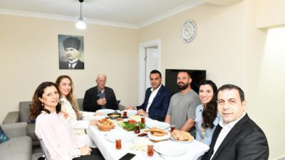 Çiğli Belediye Başkanı Onur Emrah Yıldız; hayatın tüm zorluklarına yıllardır
