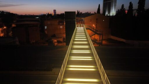 İzmir Büyükşehir Belediyesi, Karataş Üst Geçidi’nin ardından Bornova Altındağ Üst