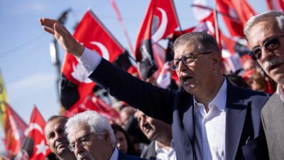 Ekrem İmamoğlu’nun tutuklanmasını protesto etmek üzere İstanbul Maltepe'de düzenlenen mitinge
